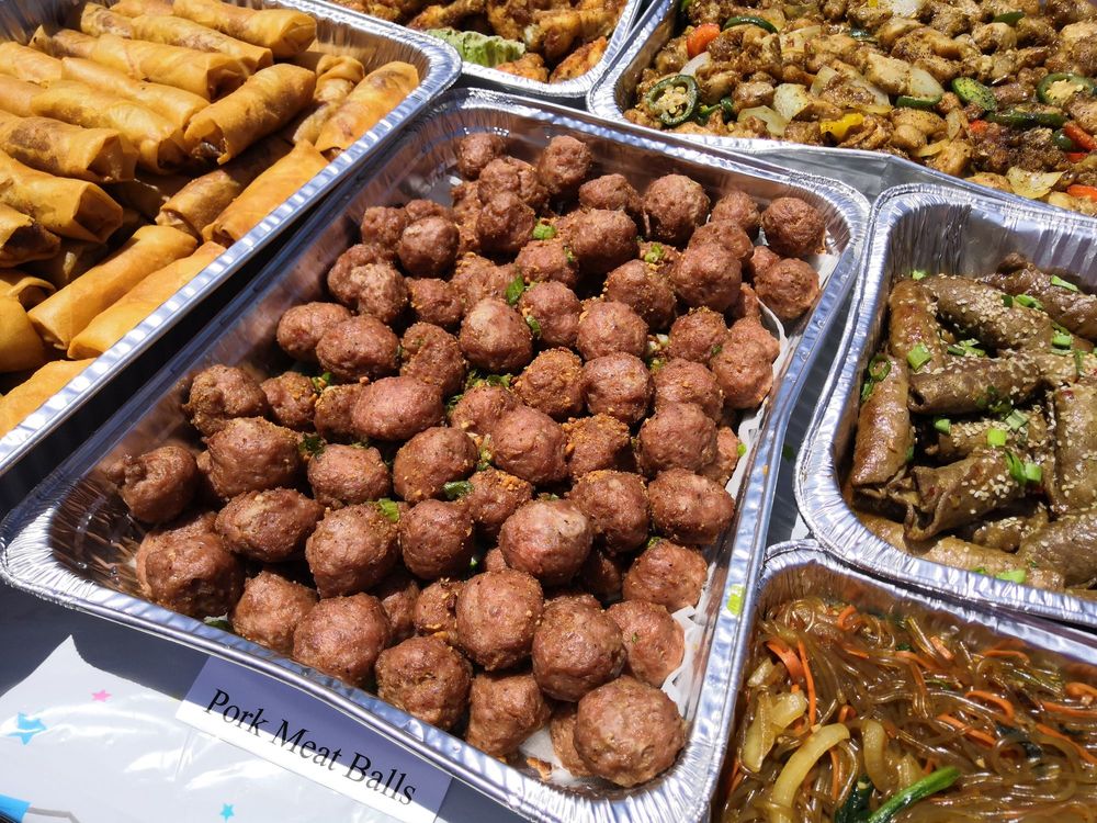 Grilled pork meatballs